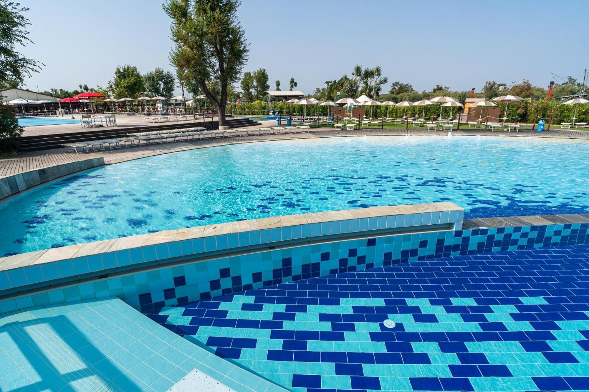 Hotel Club Del Sole Spina Family Collection Lido di Spina Esterno foto