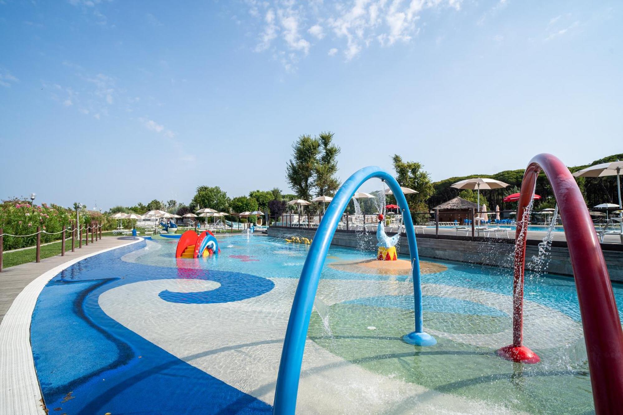 Hotel Club Del Sole Spina Family Collection Lido di Spina Esterno foto